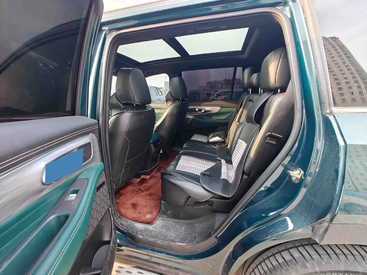 2022 GAC Trumpchi GS8 2.0T 252HP L4 8AT,autocango,china used car exporter,china ev exporter,chinese used car exporter,chinese used ev exporter