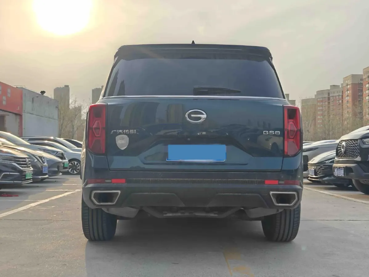 2022 GAC Trumpchi GS8 2.0T 252HP L4 8AT,autocango,china used car exporter,china ev exporter,chinese used car exporter,chinese used ev exporter