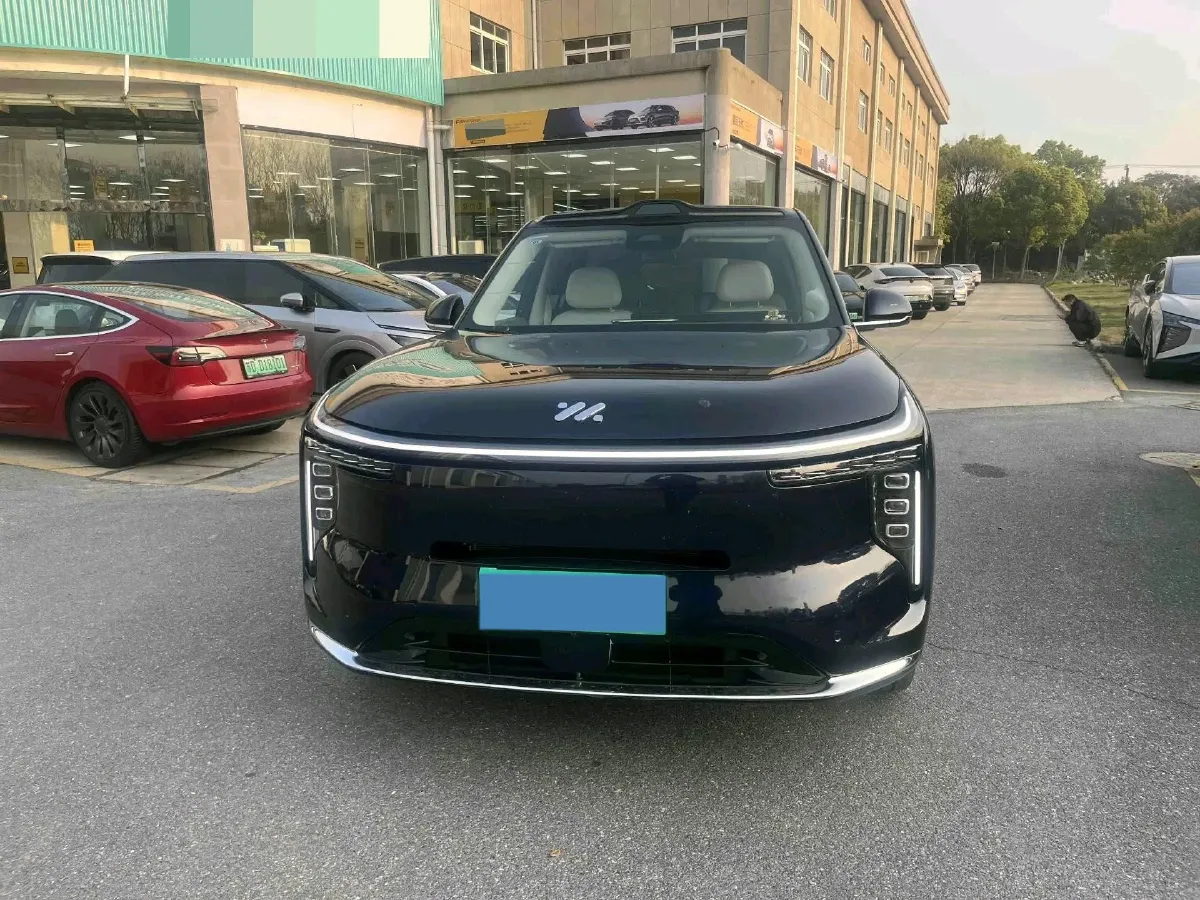 2026 IM LS9 REEV 155HP REEV,autocango,china used car exporter,china ev exporter,chinese used car exporter,chinese used ev exporter