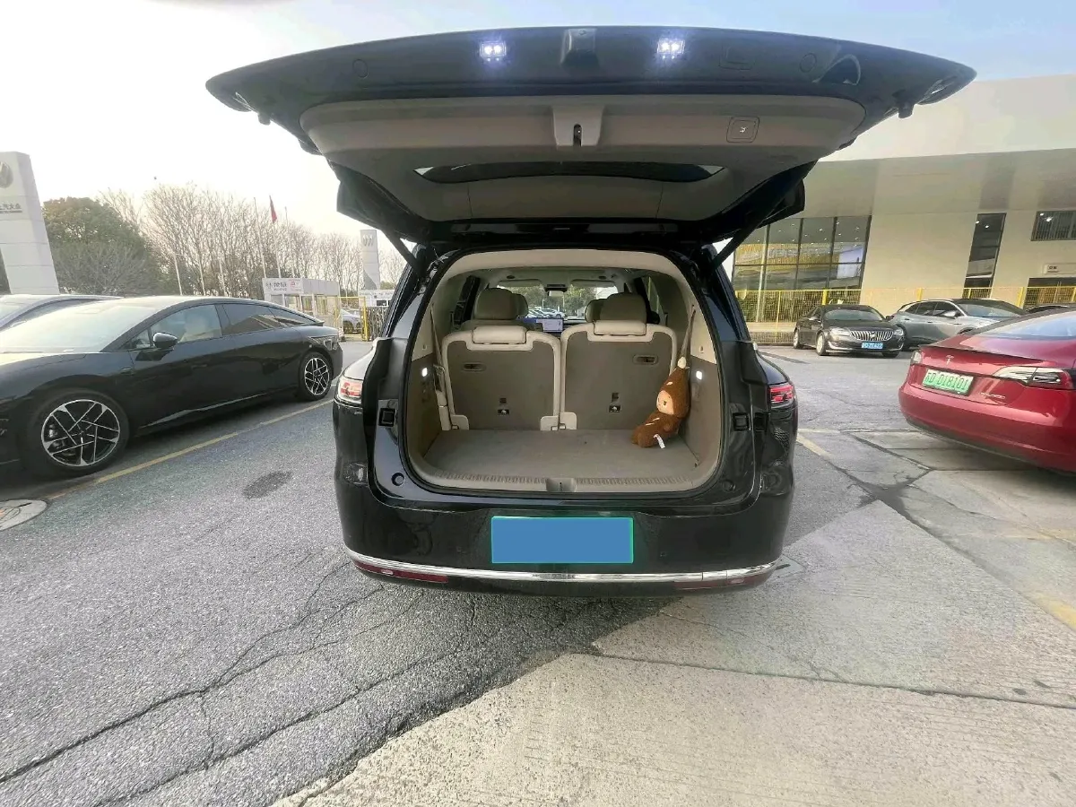 2026 IM LS9 REEV 155HP REEV,autocango,china used car exporter,china ev exporter,chinese used car exporter,chinese used ev exporter