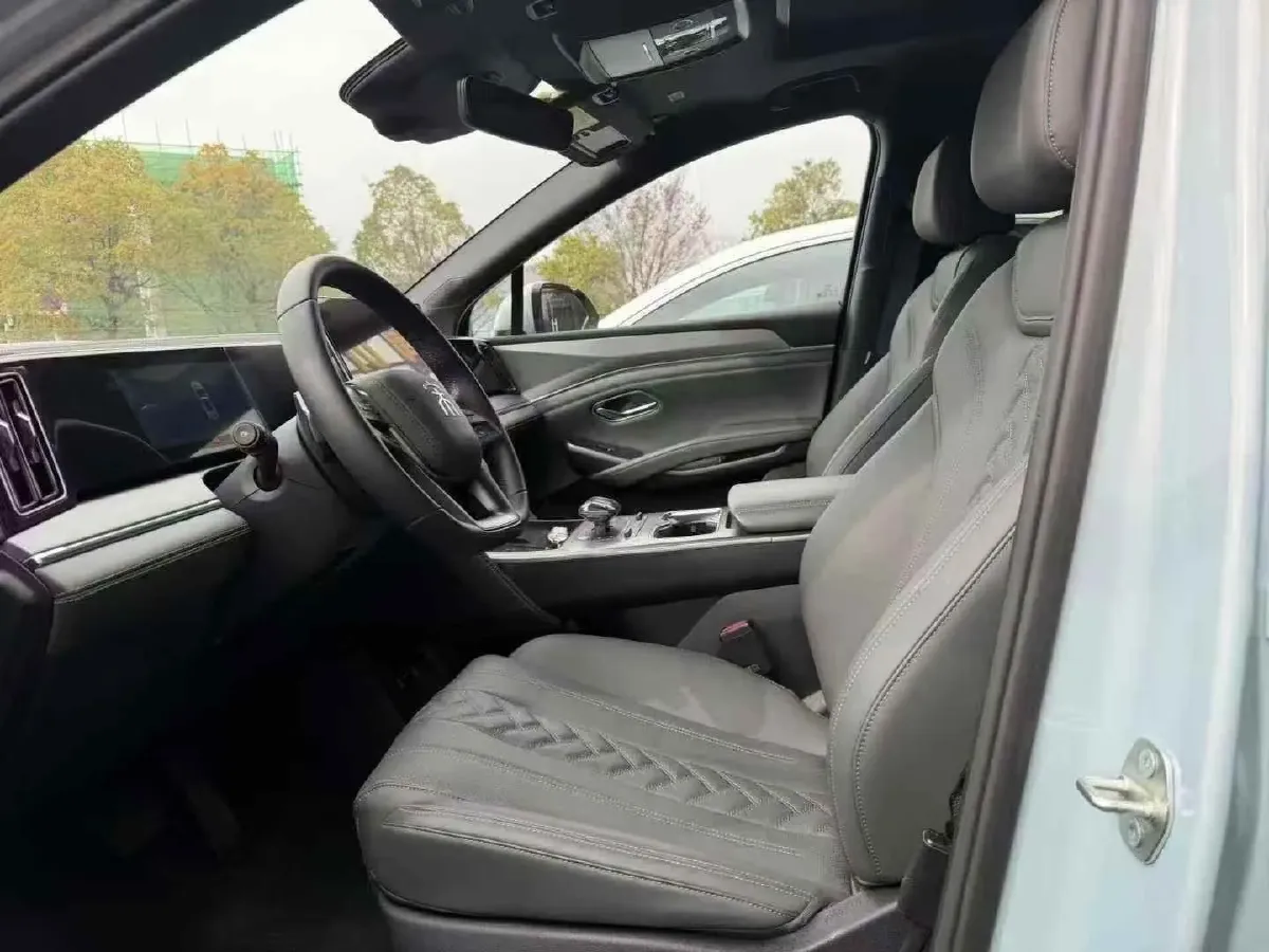 2024 BYD SongL DM-i 1.5L 101HP L4 E-CVT PHEV 26.6KWH,autocango,china used car exporter,china ev exporter,chinese used car exporter,chinese used ev exporter