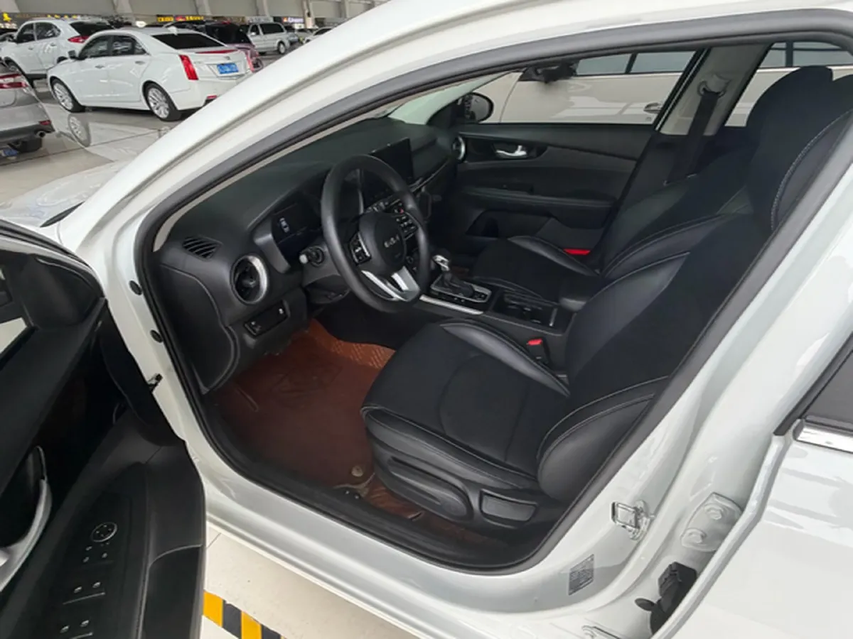 2021 Kia K3 1.5L 115HP L4 CVT,autocango,china used car exporter,china ev exporter,chinese used car exporter,chinese used ev exporter