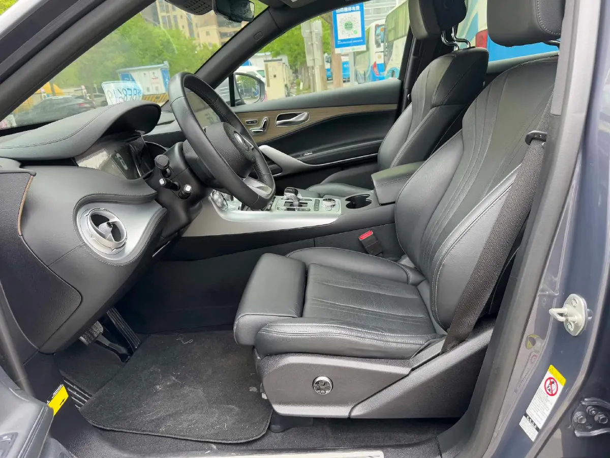 2020 Denza X 2.0T 192HP L4 6DCT PHEV 24KWH,autocango,china used car exporter,china ev exporter,chinese used car exporter,chinese used ev exporter