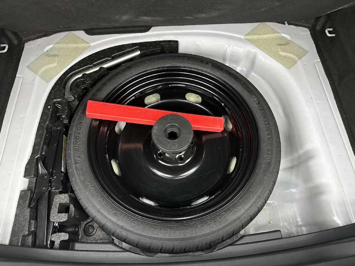 2022 Skoda Karoq 1.4T 150HP L4 7DCT,autocango,china used car exporter,china ev exporter,chinese used car exporter,chinese used ev exporter