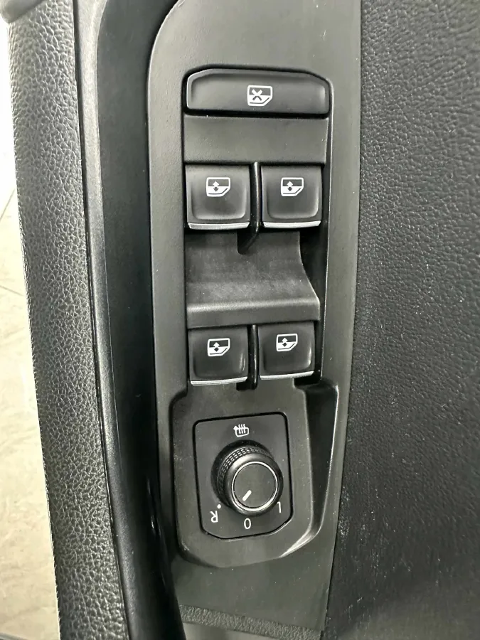 2022 Skoda Karoq 1.4T 150HP L4 7DCT,autocango,china used car exporter,china ev exporter,chinese used car exporter,chinese used ev exporter