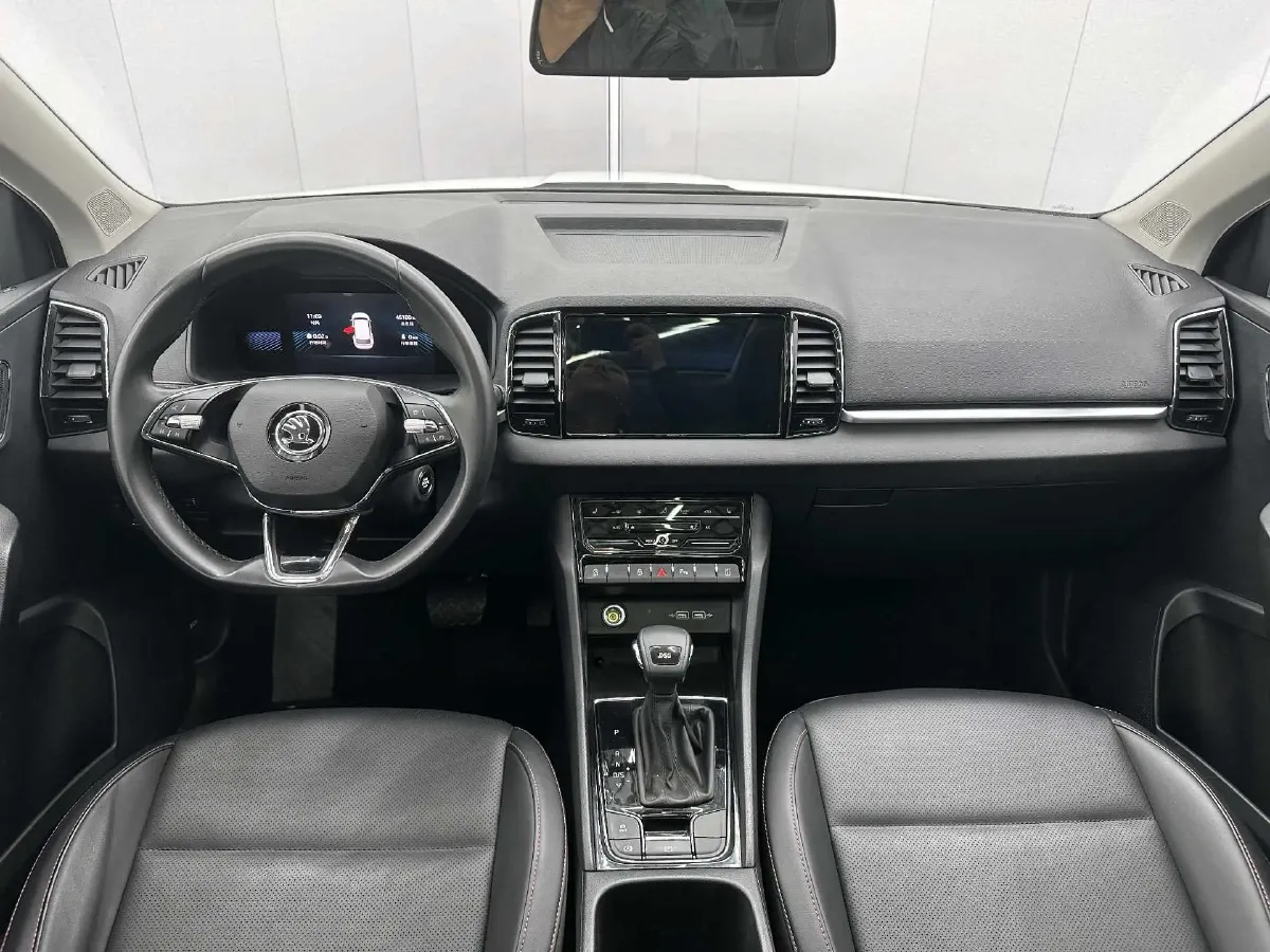 2022 Skoda Karoq 1.4T 150HP L4 7DCT,autocango,china used car exporter,china ev exporter,chinese used car exporter,chinese used ev exporter