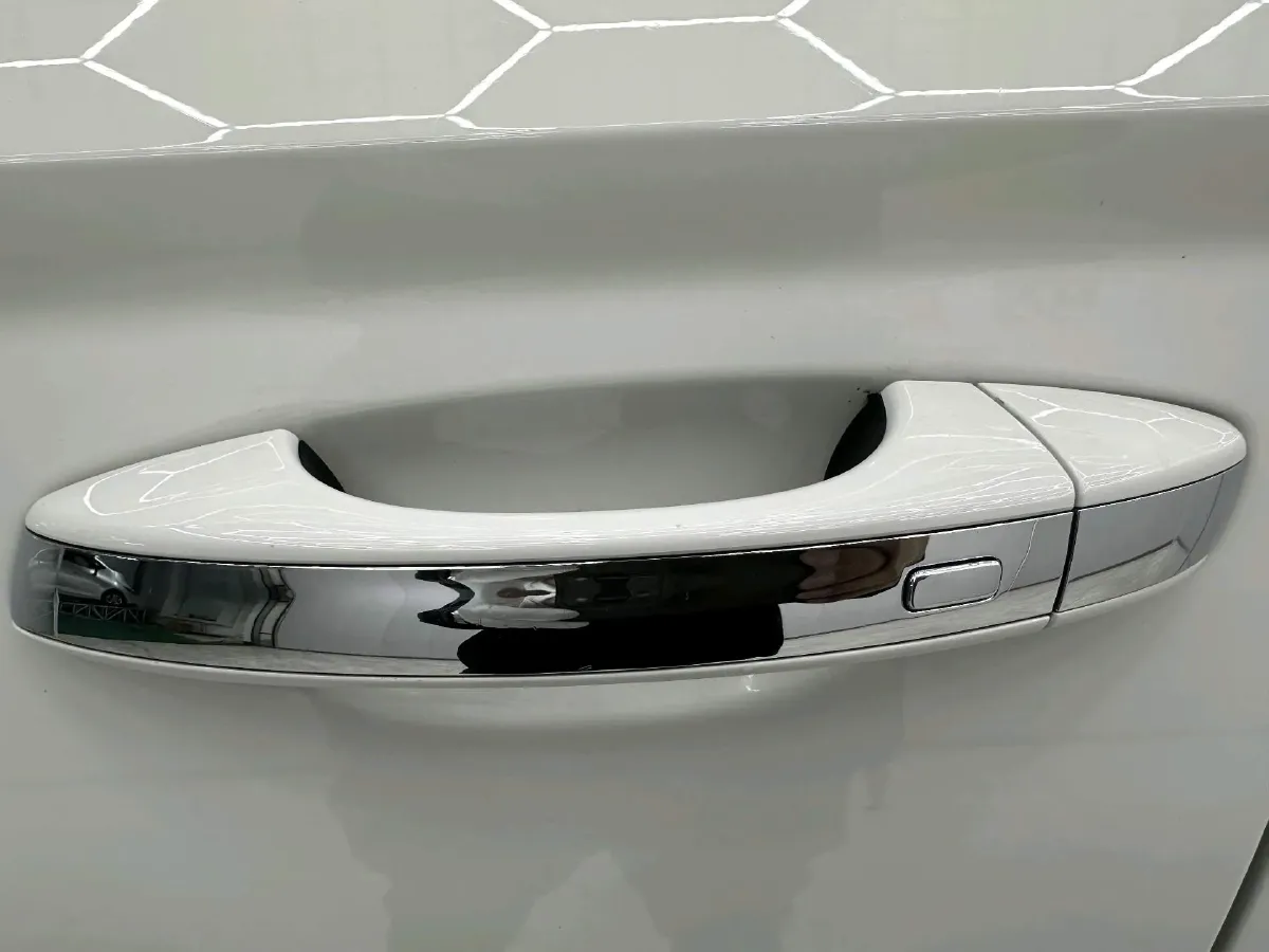 2022 Skoda Karoq 1.4T 150HP L4 7DCT,autocango,china used car exporter,china ev exporter,chinese used car exporter,chinese used ev exporter