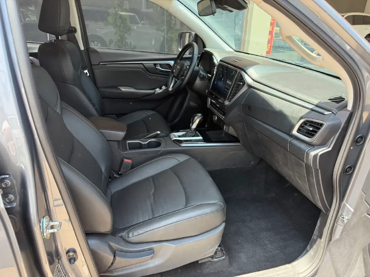 2021 Isuzu D-MAX 1.9T 163HP L4 6AT,autocango,china used car exporter,china ev exporter,chinese used car exporter,chinese used ev exporter