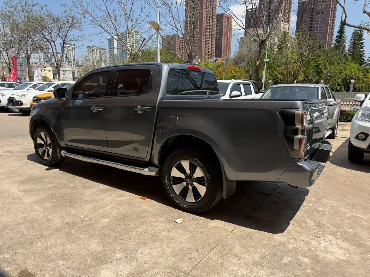 2021 Isuzu D-MAX 1.9T 163HP L4 6AT,autocango,china used car exporter,china ev exporter,chinese used car exporter,chinese used ev exporter