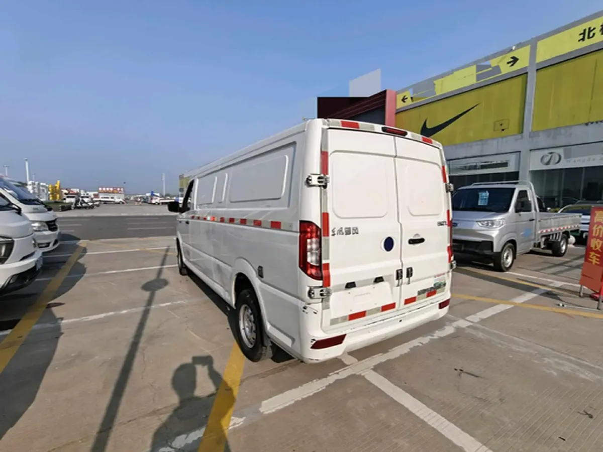 2024 Dongfeng YuFengEM27 BEV 41.472KWH,autocango,china used car exporter,china ev exporter,chinese used car exporter,chinese used ev exporter