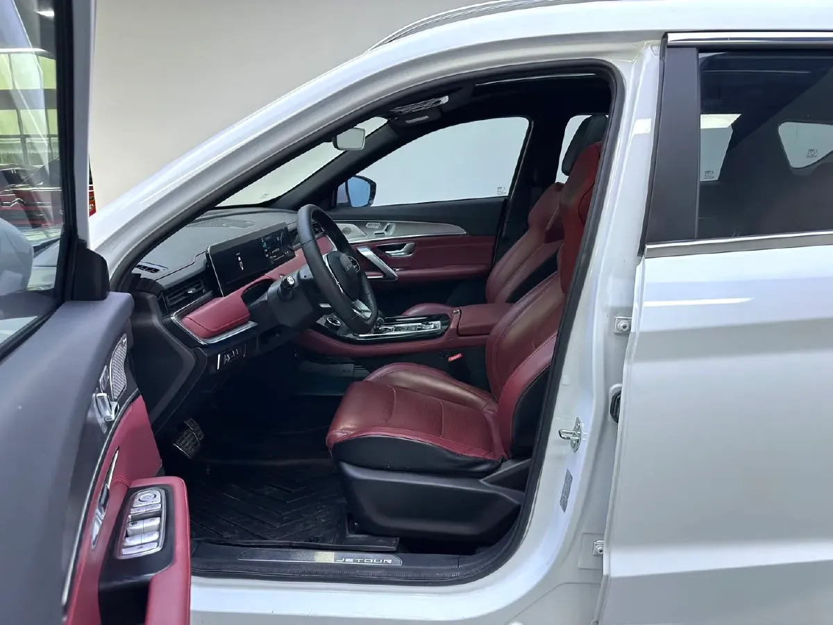 2021 Jetour X70 Plus 1.6T 197HP L4 7DCT,autocango,china used car exporter,china ev exporter,chinese used car exporter,chinese used ev exporter