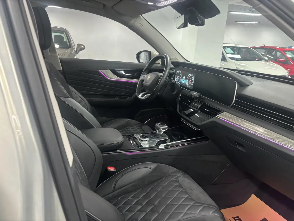 2019 HongQi HS5 2.0T 224HP L4 6AT,autocango,china used car exporter,china ev exporter,chinese used car exporter,chinese used ev exporter