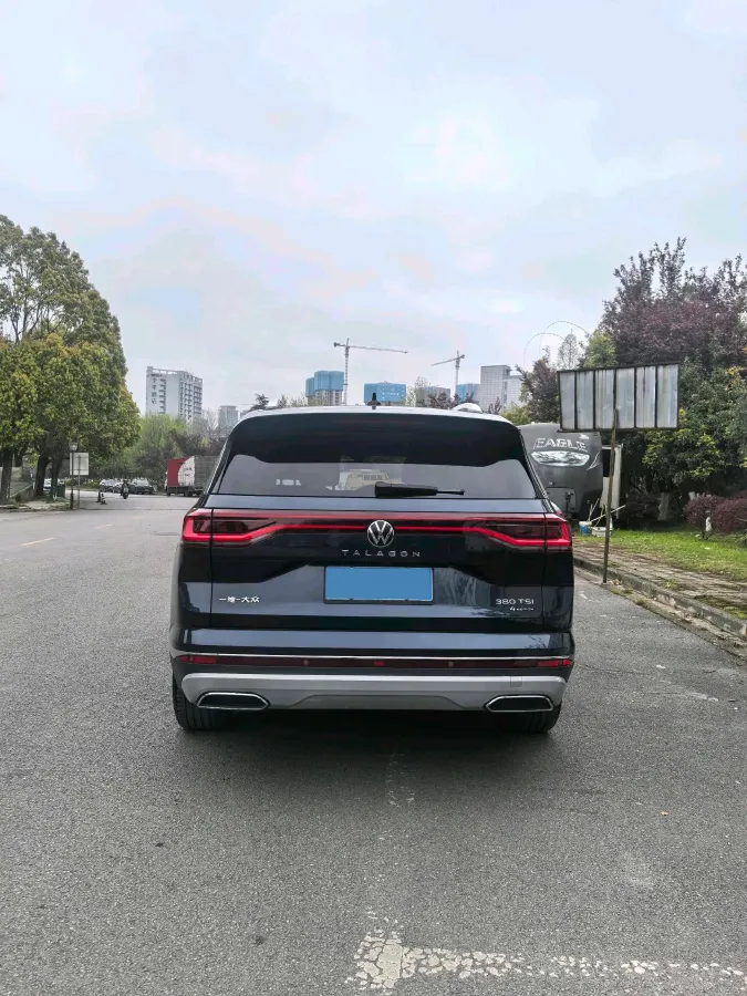 2021 Volkswagen Talagon 2.0T 220HP L4 7DCT,autocango,china used car exporter,china ev exporter,chinese used car exporter,chinese used ev exporter