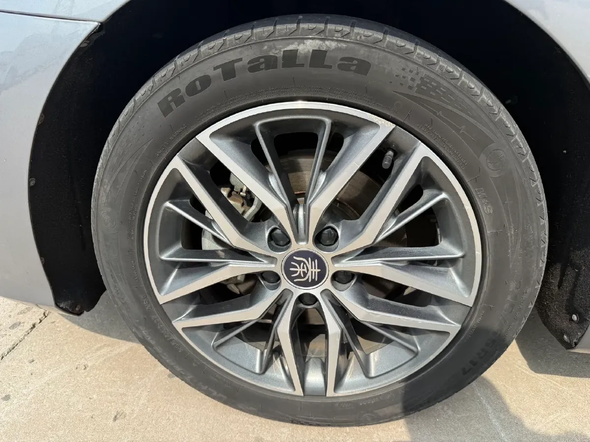 2021 Haval F7 1.5T 169HP L4 7DCT,autocango,china used car exporter,china ev exporter,chinese used car exporter,chinese used ev exporter