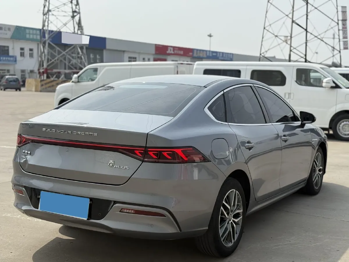 2021 Haval F7 1.5T 169HP L4 7DCT,autocango,china used car exporter,china ev exporter,chinese used car exporter,chinese used ev exporter