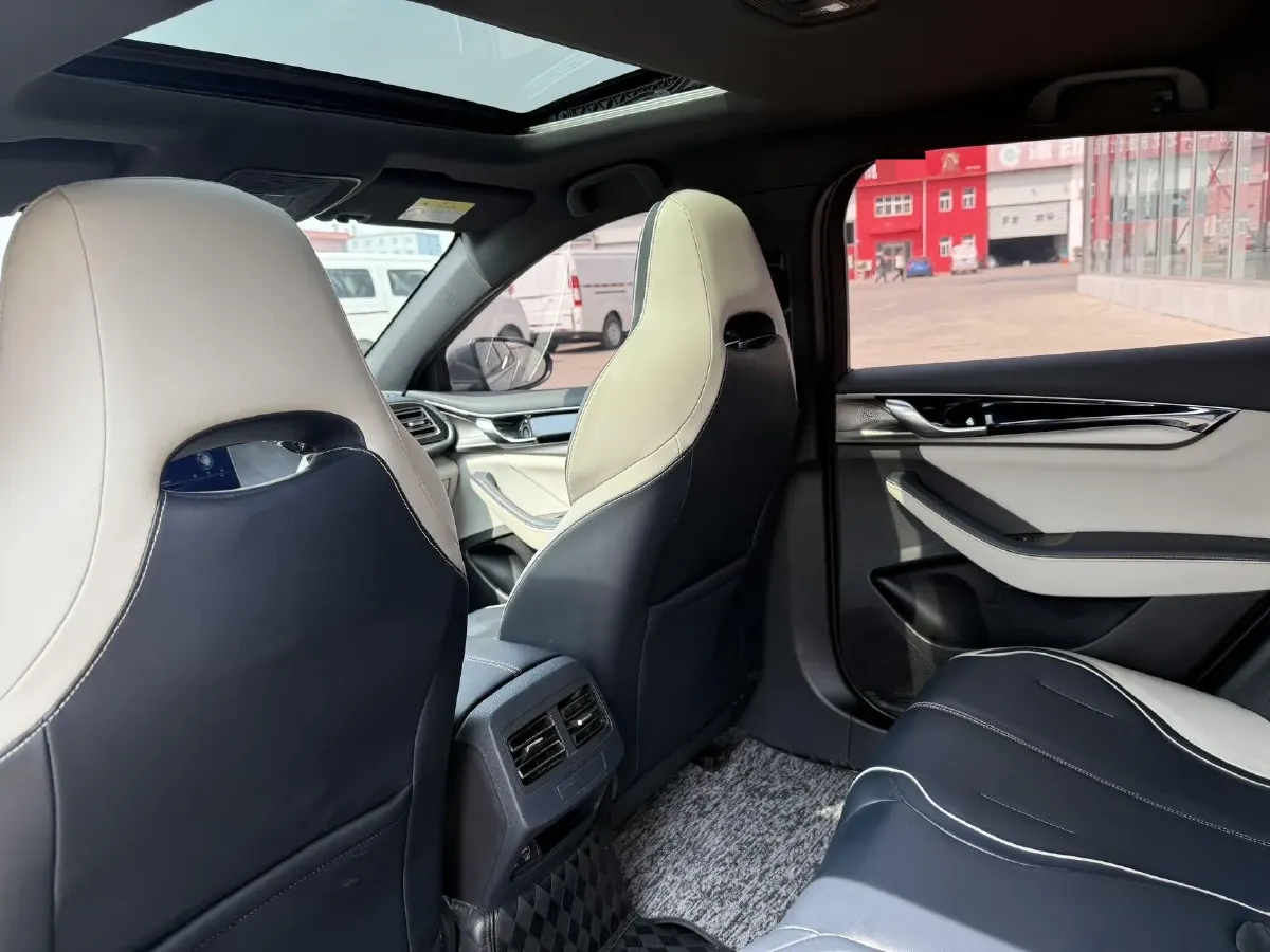 2021 Haval F7 1.5T 169HP L4 7DCT,autocango,china used car exporter,china ev exporter,chinese used car exporter,chinese used ev exporter