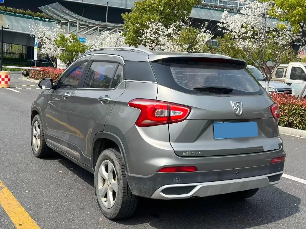 2017 BaoJun 510 1.5L 112HP L4 6MT,autocango,china used car exporter,china ev exporter,chinese used car exporter,chinese used ev exporter