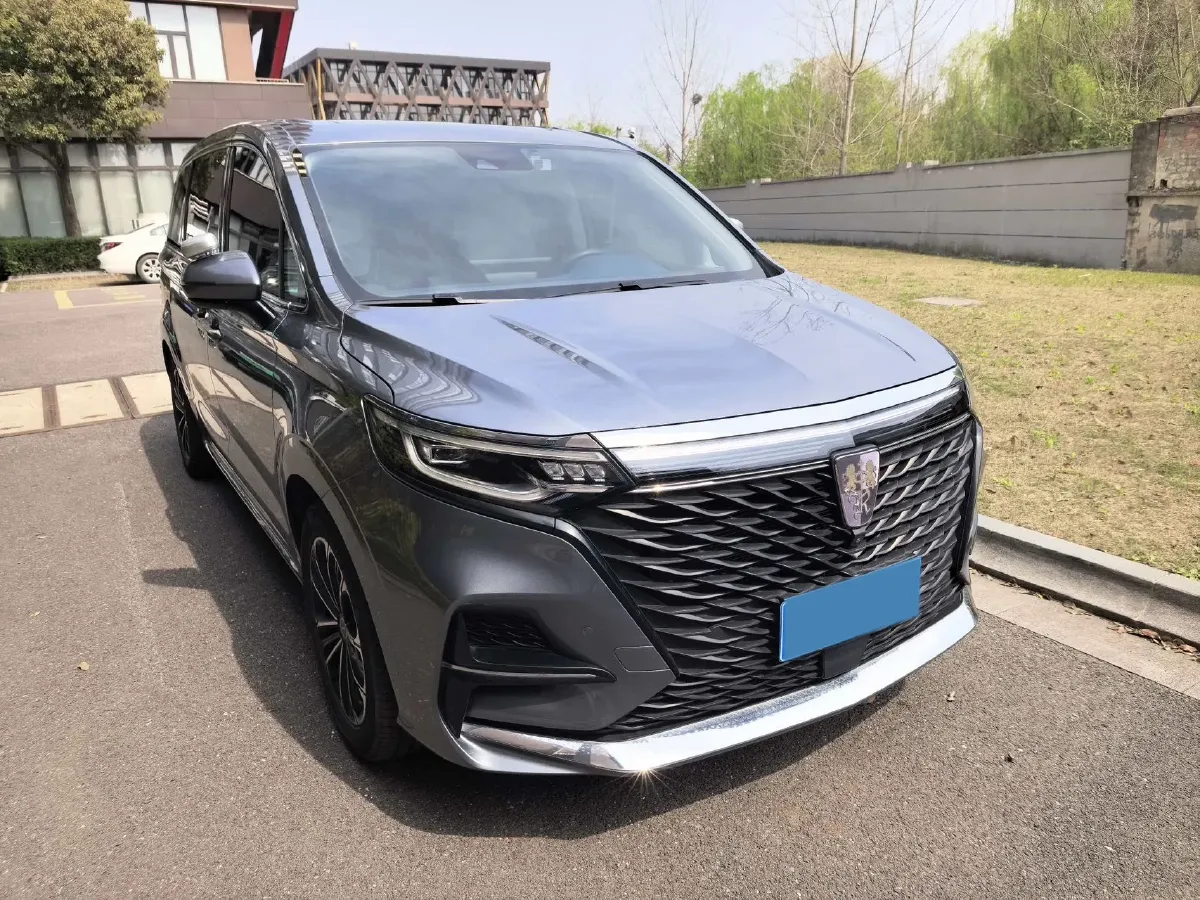 2022 Roewe iMAX8 2.0T 234HP L4 8AT,autocango,china used car exporter,china ev exporter,chinese used car exporter,chinese used ev exporter