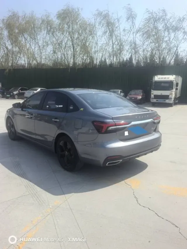 2020 Roewe i6 MAX 1.5T 173HP L4 7DCT,autocango,china used car exporter,china ev exporter,chinese used car exporter,chinese used ev exporter