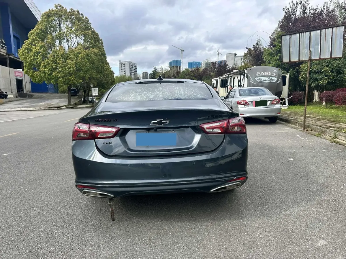 2019 Chevrolet Malibu XL 2.0T 241HP L4 9AT,autocango,china used car exporter,china ev exporter,chinese used car exporter,chinese used ev exporter