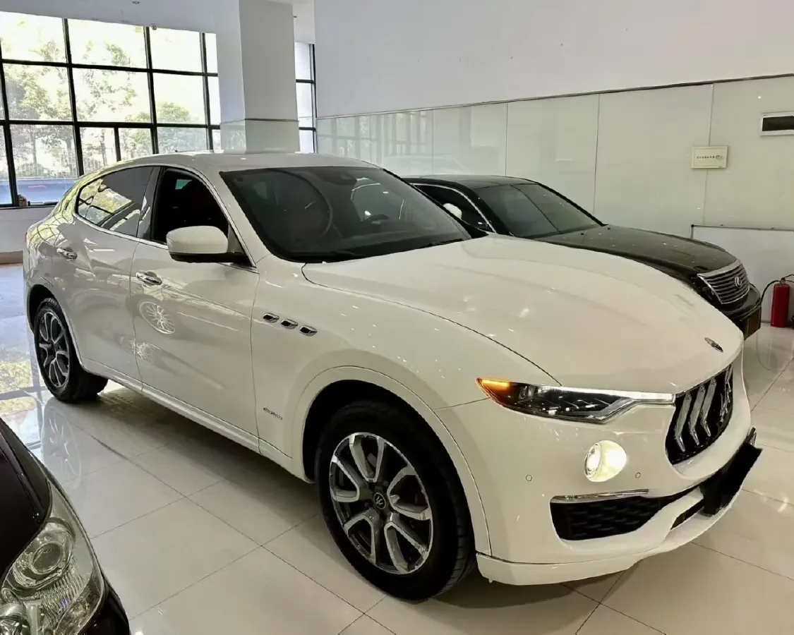 2021 Audi A8 3.0T 340HP V6 8AT,autocango,china used car exporter,china ev exporter,chinese used car exporter,chinese used ev exporter