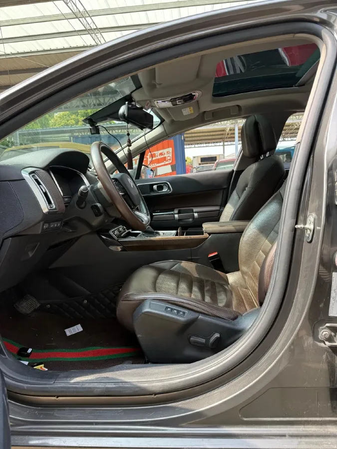 2017 Citroen C6 1.8T 204HP L4 6AT,autocango,china used car exporter,china ev exporter,chinese used car exporter,chinese used ev exporter