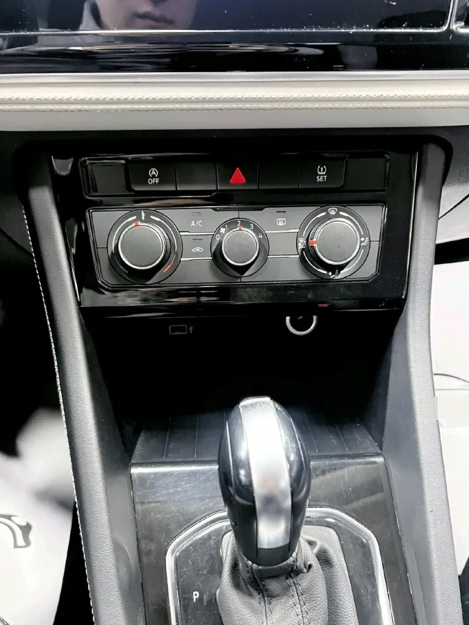 2023 Jetta VS5 1.4T 150HP L4 6AT,autocango,china used car exporter,china ev exporter,chinese used car exporter,chinese used ev exporter