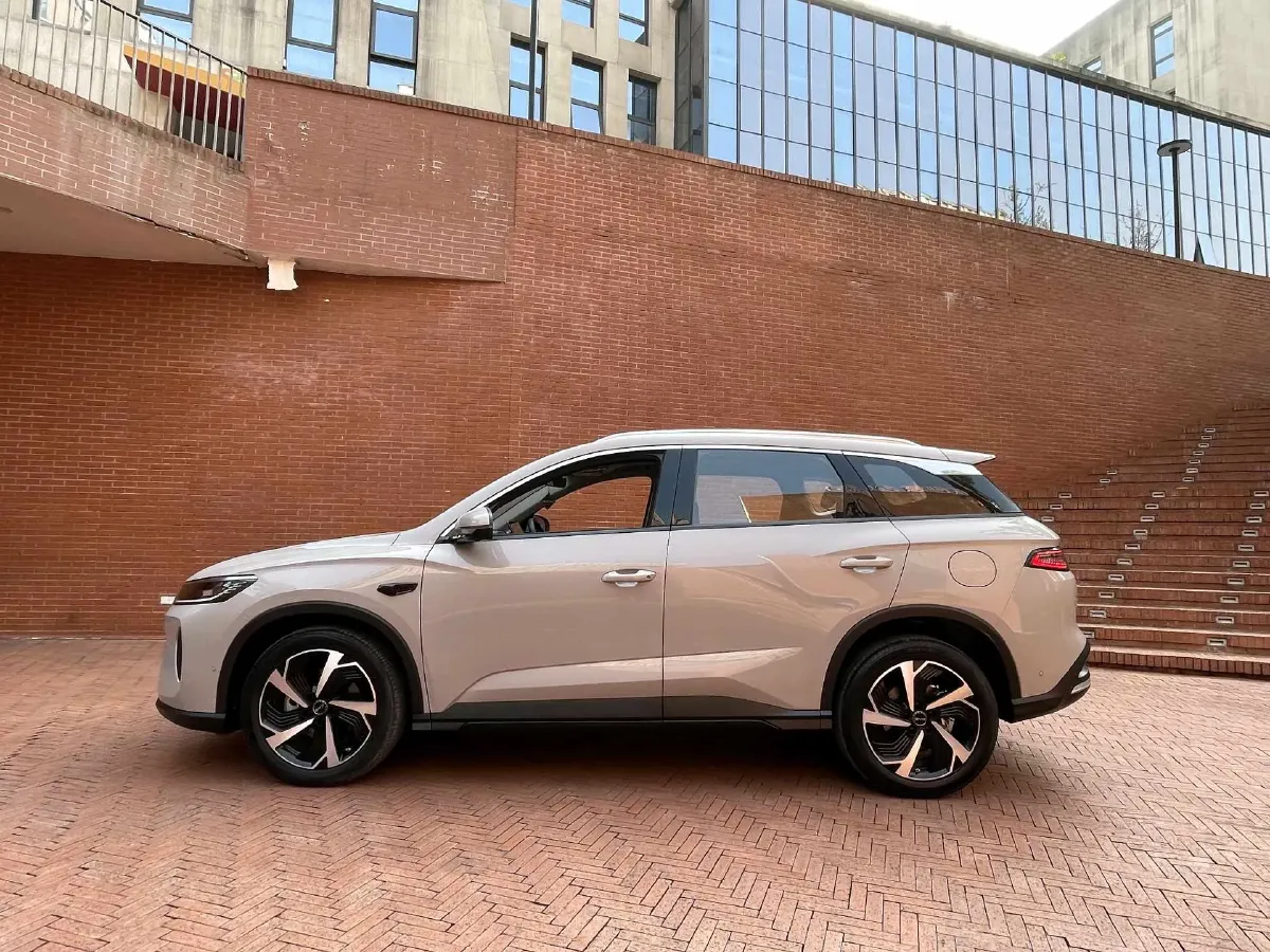 2025 BYD Sea Lion 05 DM-i 1.5L 101HP L4 E-CVT PHEV 18.3KWH,autocango,china used car exporter,china ev exporter,chinese used car exporter,chinese used ev exporter