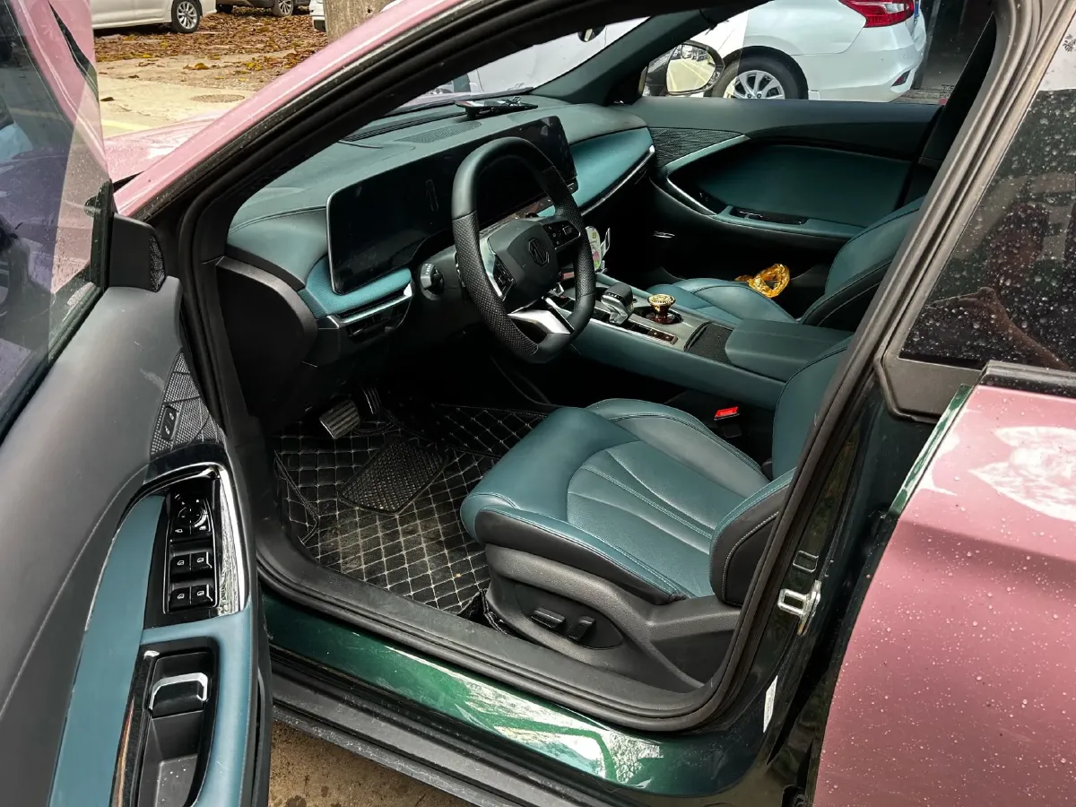 2023 MG 7 1.5T 188HP L4 7DCT,autocango,china used car exporter,china ev exporter,chinese used car exporter,chinese used ev exporter