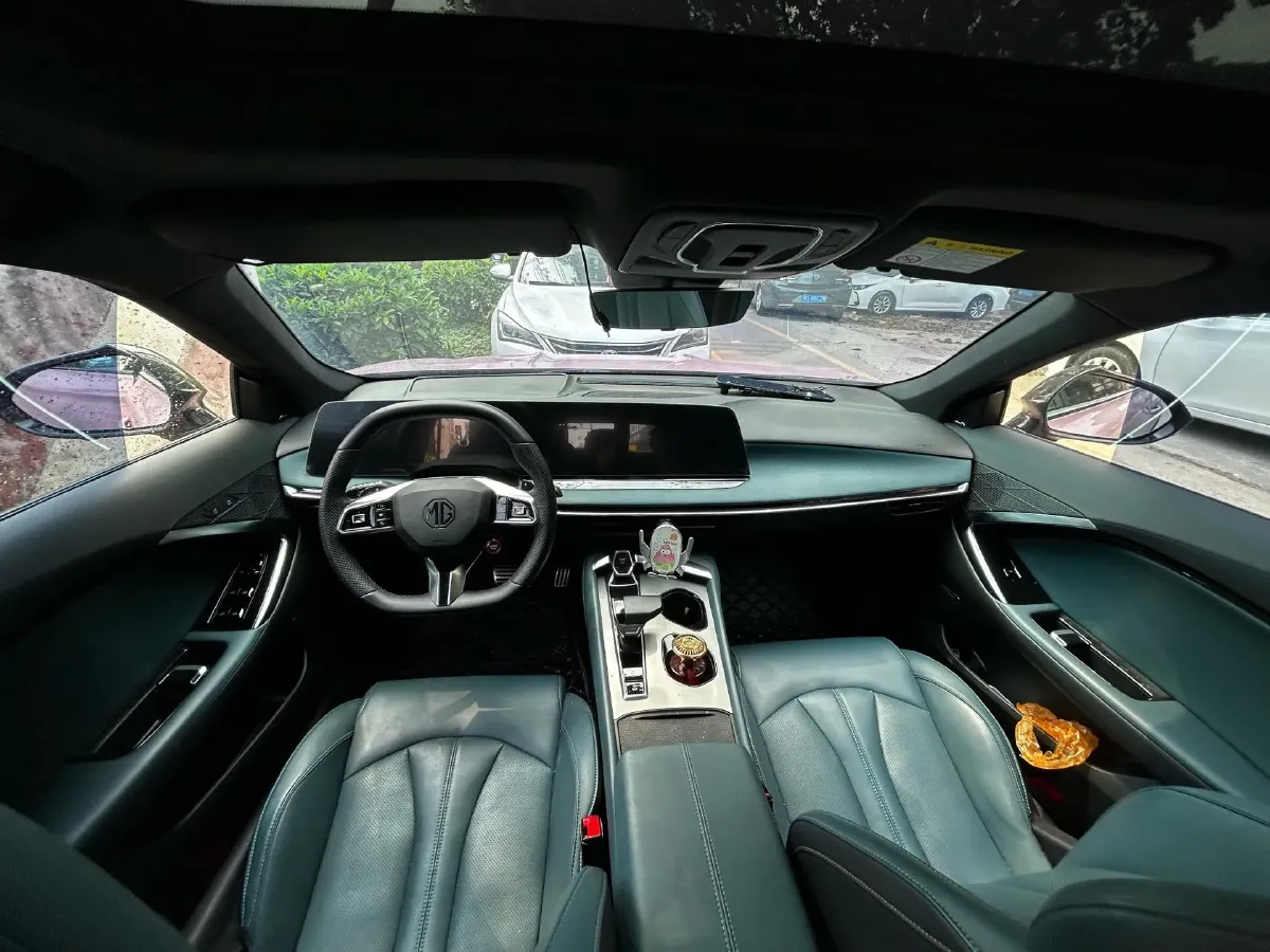 2023 MG 7 1.5T 188HP L4 7DCT,autocango,china used car exporter,china ev exporter,chinese used car exporter,chinese used ev exporter