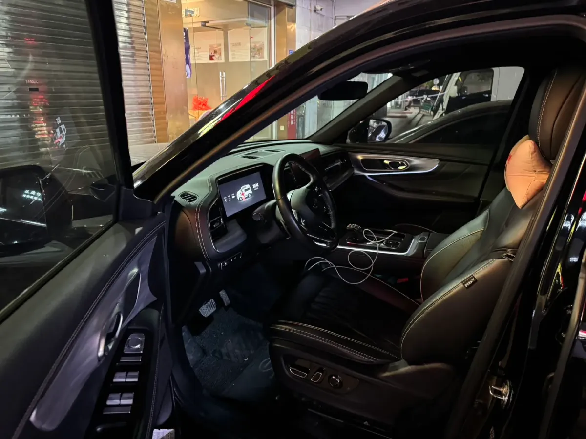 2022 GAC Trumpchi GS8 2.0T 252HP L4 8AT,autocango,china used car exporter,china ev exporter,chinese used car exporter,chinese used ev exporter