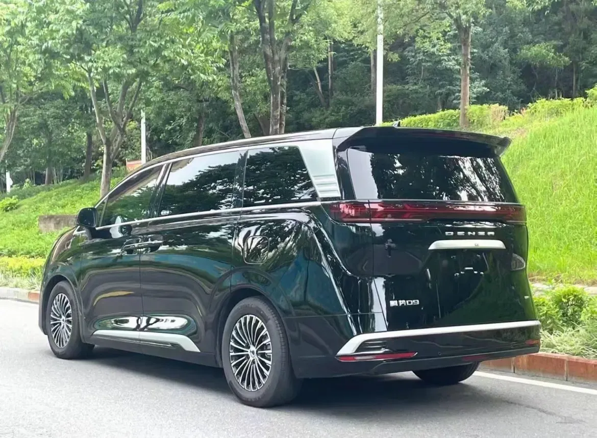 2024 Denza D9 1.5T 139HP L4 E-CVT PHEV 20.39KWH,autocango,china used car exporter,china ev exporter,chinese used car exporter,chinese used ev exporter