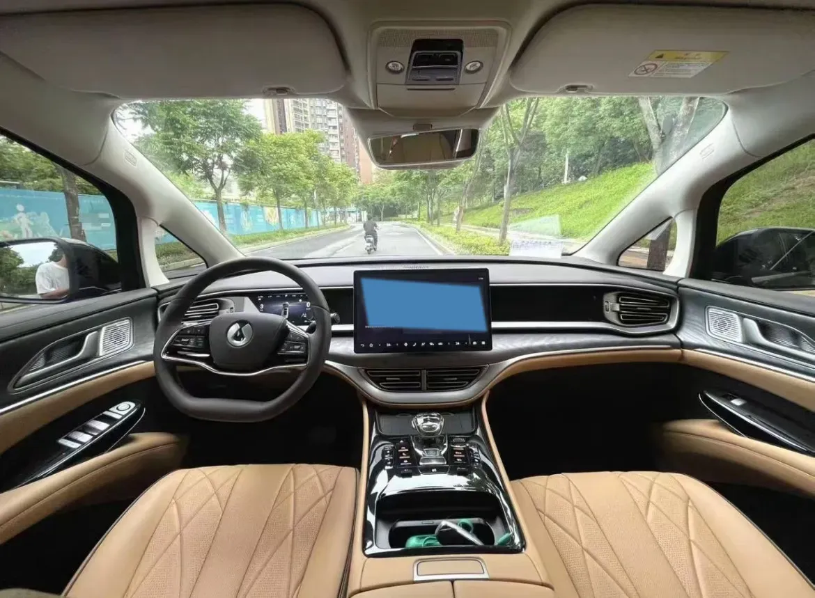 2024 Denza D9 1.5T 139HP L4 E-CVT PHEV 20.39KWH,autocango,china used car exporter,china ev exporter,chinese used car exporter,chinese used ev exporter