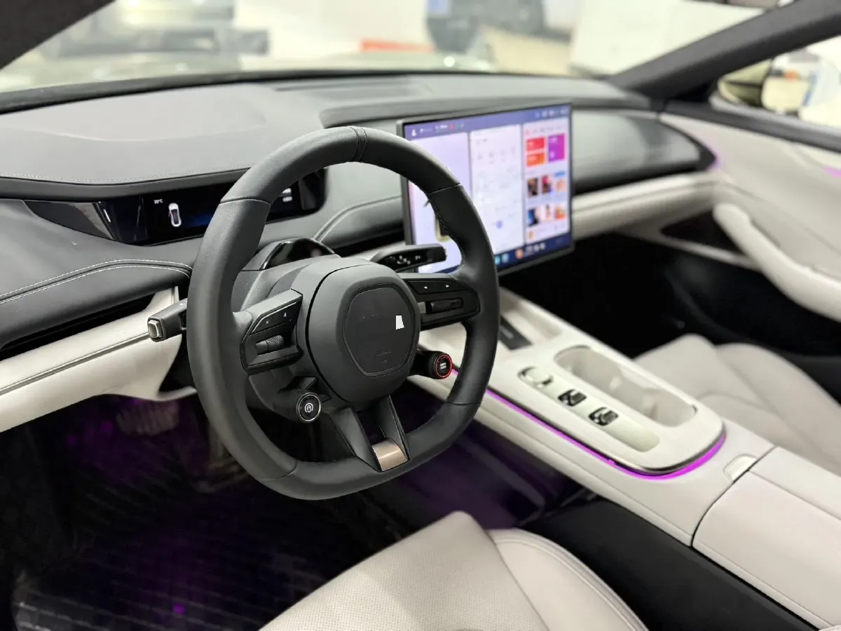 2024 MI SU7 BEV 73.6KWH,autocango,china used car exporter,china ev exporter,chinese used car exporter,chinese used ev exporter