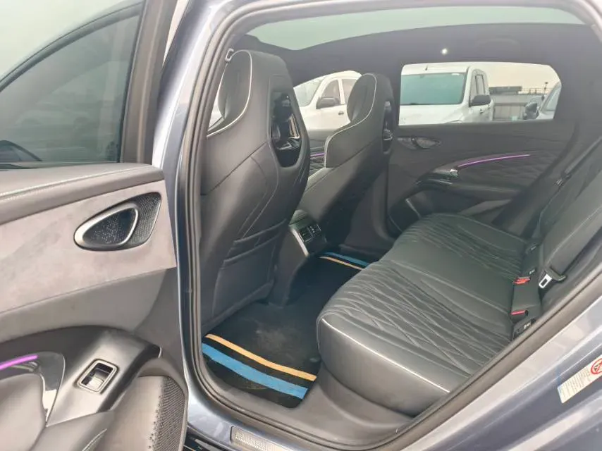 2023 BYD Seal BEV 61.4KWH,autocango,china used car exporter,china ev exporter,chinese used car exporter,chinese used ev exporter