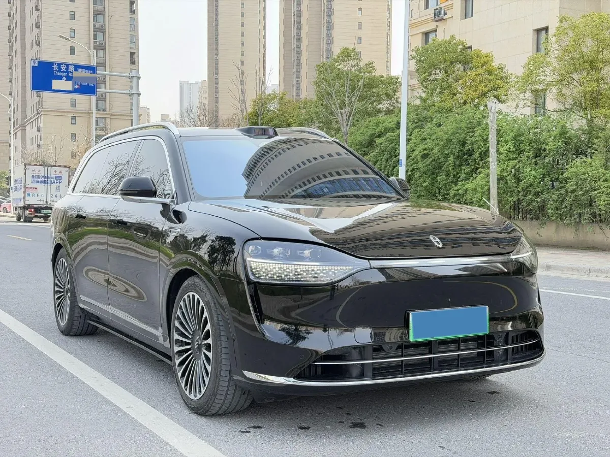 2025 AITO AITO M9 REEV 160HP REEV 52KWH,autocango,china used car exporter,china ev exporter,chinese used car exporter,chinese used ev exporter