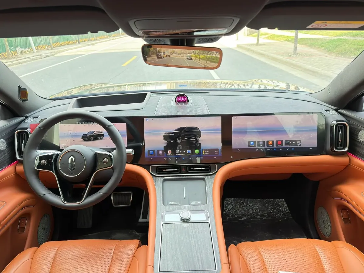 2025 AITO AITO M9 REEV 160HP REEV 52KWH,autocango,china used car exporter,china ev exporter,chinese used car exporter,chinese used ev exporter