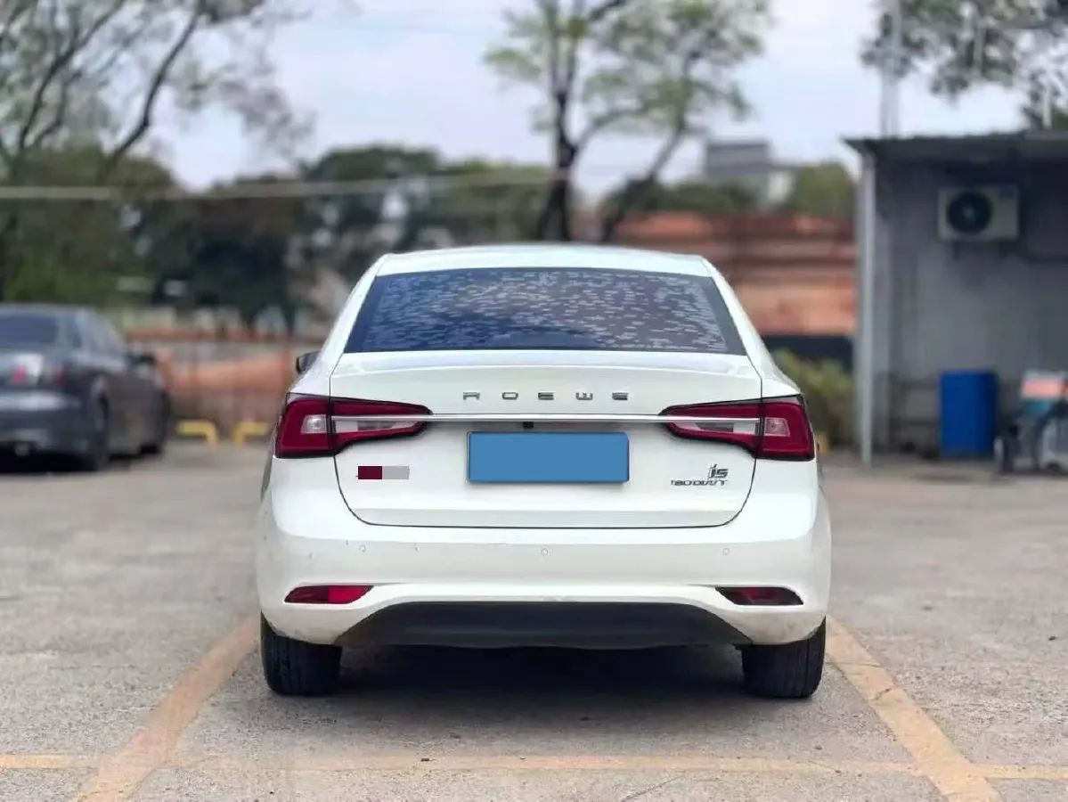 2019 Roewe i5 1.5L 120HP L4 CVT,autocango,china used car exporter,china ev exporter,chinese used car exporter,chinese used ev exporter