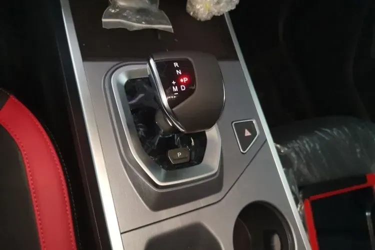 2026 Jetour DASHING 1.5T 156HP L4 6DCT,autocango,china used car exporter,china ev exporter,chinese used car exporter,chinese used ev exporter