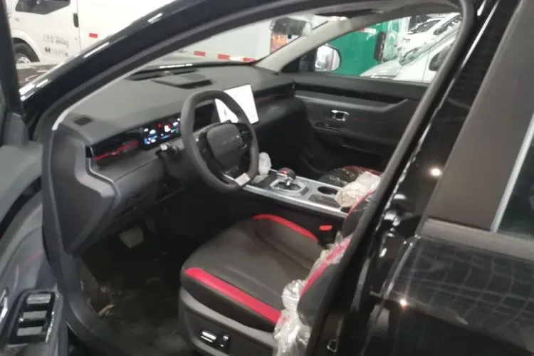 2026 Jetour DASHING 1.5T 156HP L4 6DCT,autocango,china used car exporter,china ev exporter,chinese used car exporter,chinese used ev exporter