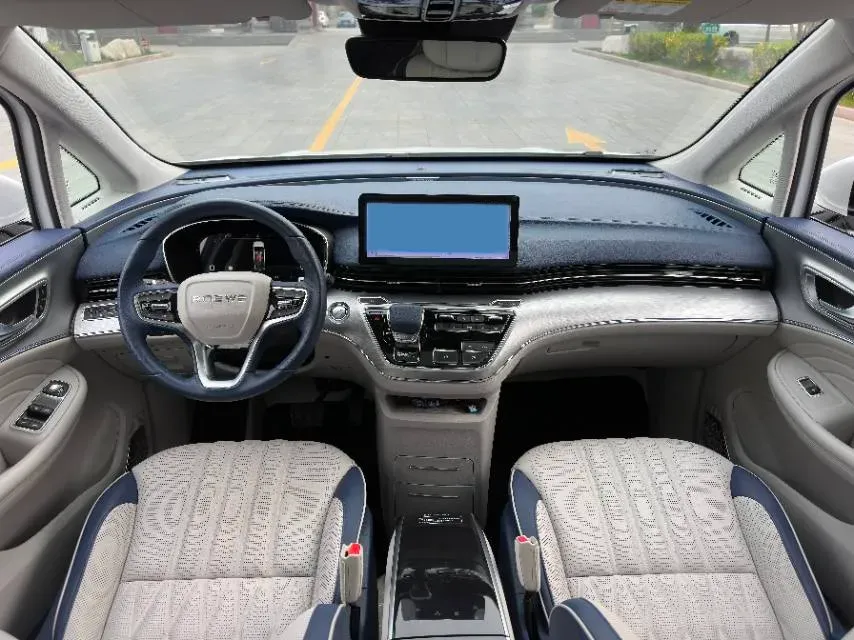 2021 Roewe iMAX8 2.0T 234HP L4 8AT,autocango,china used car exporter,china ev exporter,chinese used car exporter,chinese used ev exporter