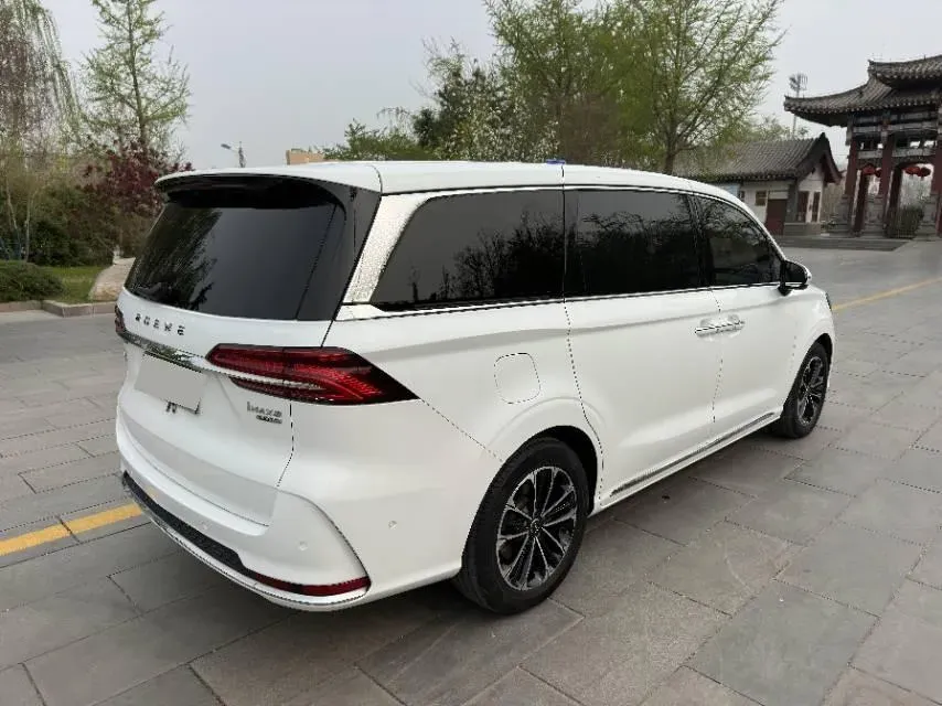 2021 Roewe iMAX8 2.0T 234HP L4 8AT,autocango,china used car exporter,china ev exporter,chinese used car exporter,chinese used ev exporter
