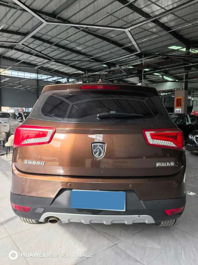 2016 BaoJun 560 1.5T 150HP L4 6MT,autocango,china used car exporter,china ev exporter,chinese used car exporter,chinese used ev exporter