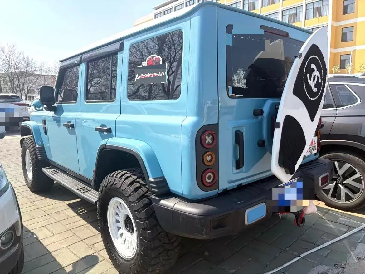 2025 212 212 T01 2.0T 252HP L4 8AT,autocango,china used car exporter,china ev exporter,chinese used car exporter,chinese used ev exporter