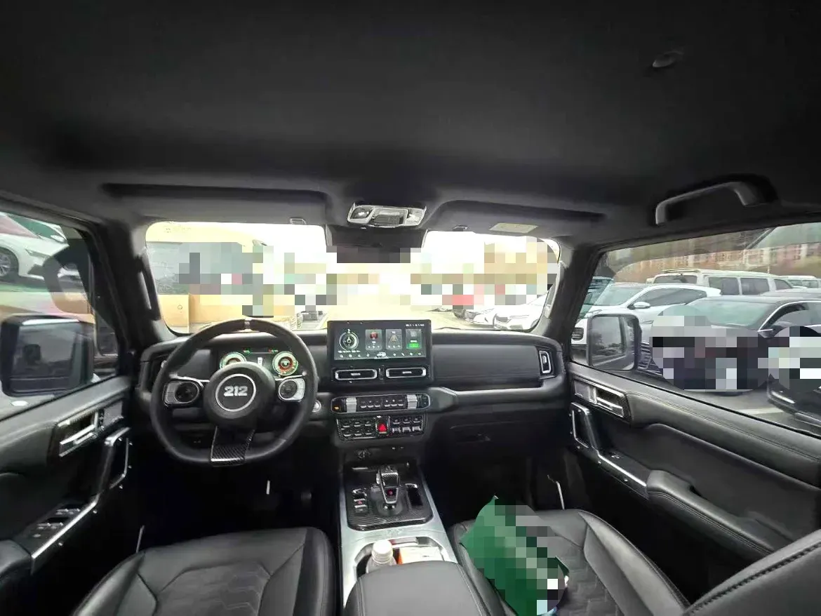 2025 212 212 T01 2.0T 252HP L4 8AT,autocango,china used car exporter,china ev exporter,chinese used car exporter,chinese used ev exporter