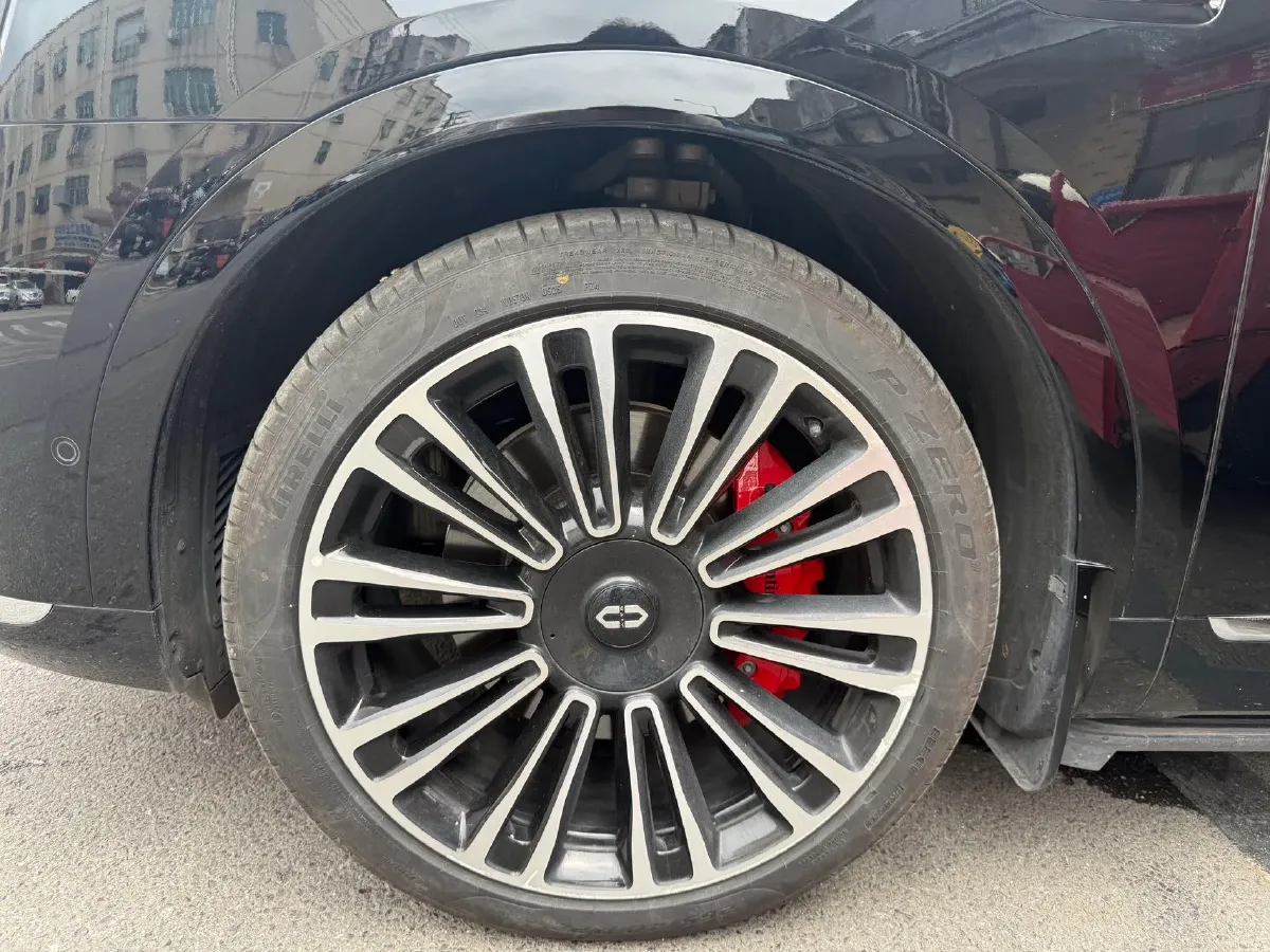 2025 AITO AITO M9 REEV 160HP REEV 52KWH,autocango,china used car exporter,china ev exporter,chinese used car exporter,chinese used ev exporter