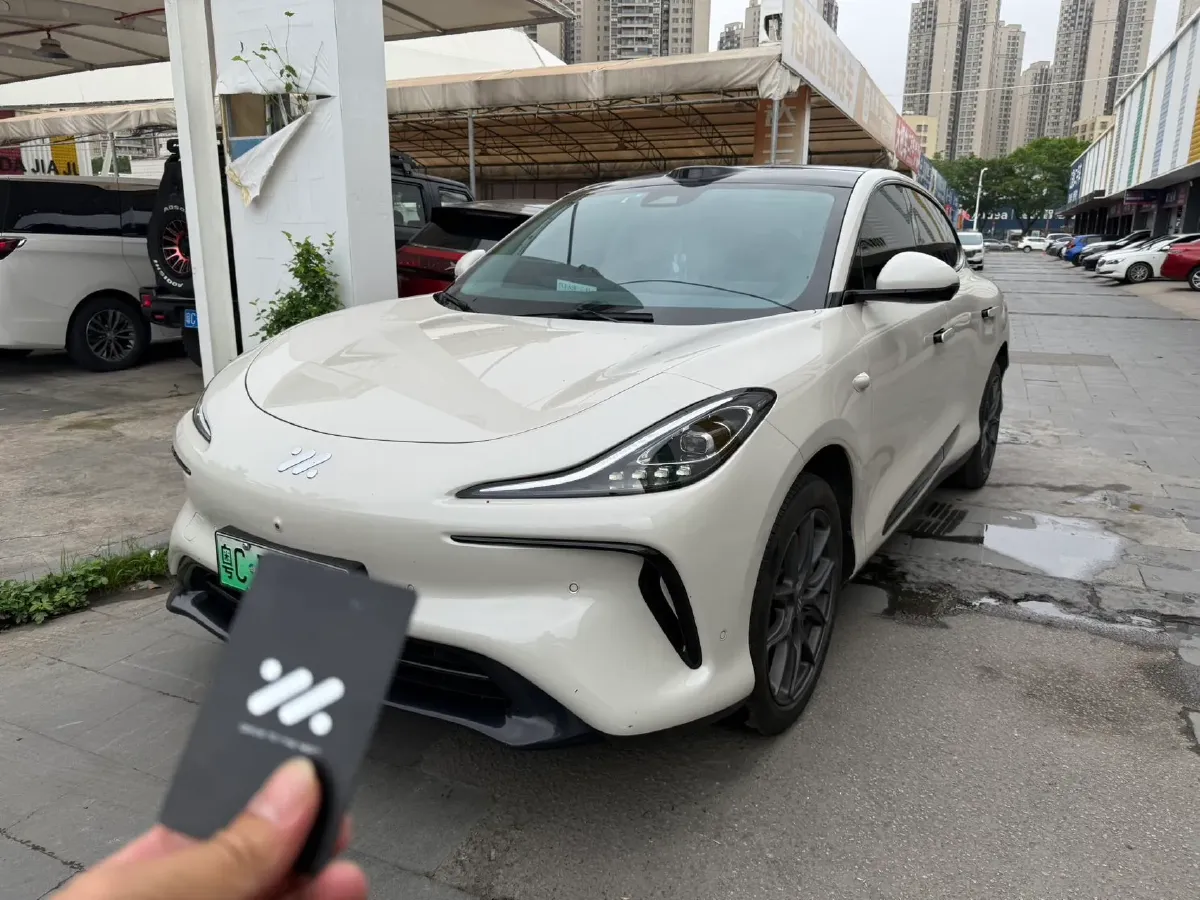 2023 IM LS6 BEV 71KWH,autocango,china used car exporter,china ev exporter,chinese used car exporter,chinese used ev exporter