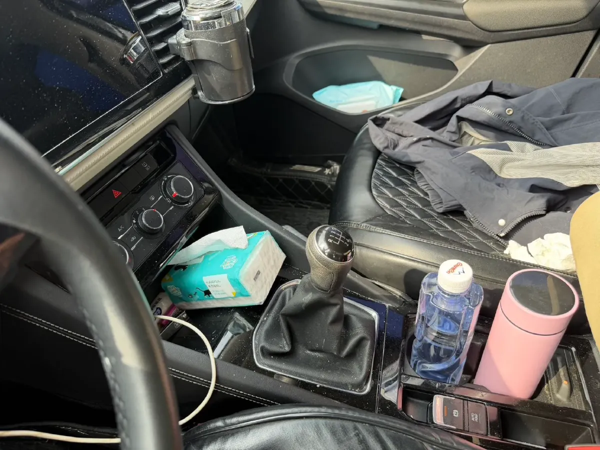 2023 Jetta VS5 1.4T 150HP L4 5MT,autocango,china used car exporter,china ev exporter,chinese used car exporter,chinese used ev exporter