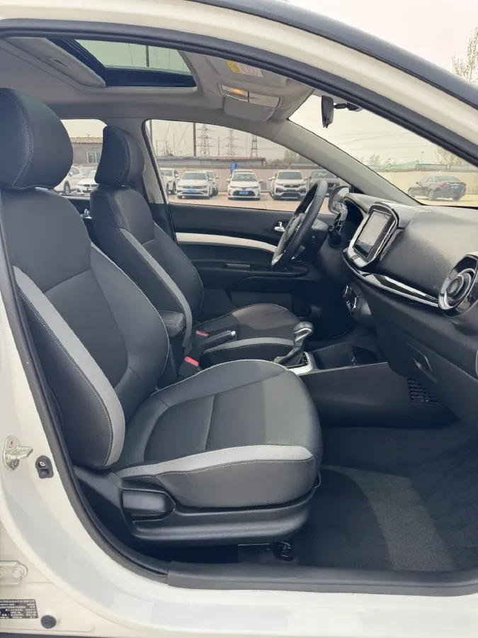 2021 Kia KX1 1.4L 100HP L4 CVT,autocango,china used car exporter,china ev exporter,chinese used car exporter,chinese used ev exporter