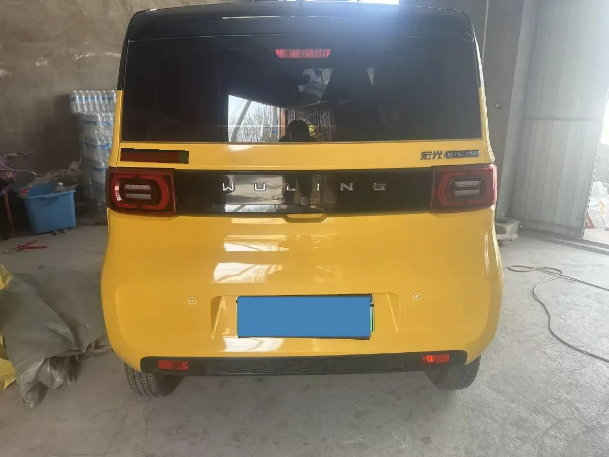 2021 WuLing HongGuang MINI EV BEV 13.9KWH,autocango,china used car exporter,china ev exporter,chinese used car exporter,chinese used ev exporter